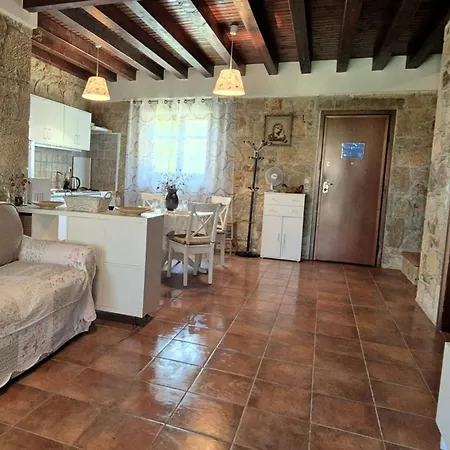 Alexander Dion House * Áfitos