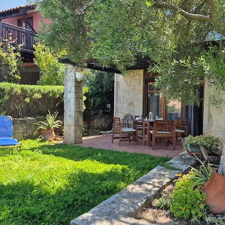 Alexander Dion House Tatil Evi *