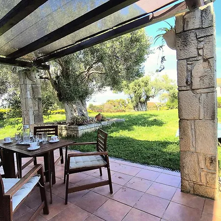 Tatil Evi Alexander Dion House *