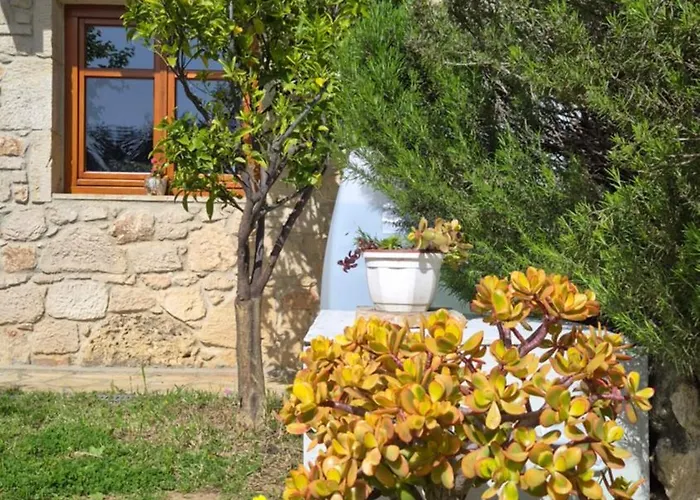 Case de vacanță Alexander Dion House