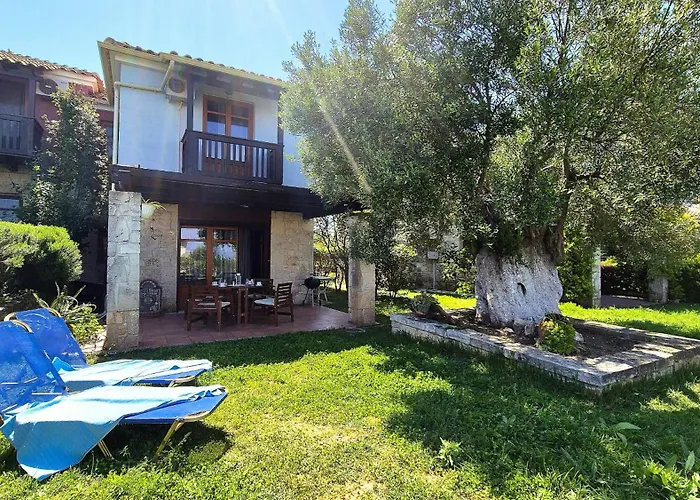 Alexander Dion House Case de vacanță *